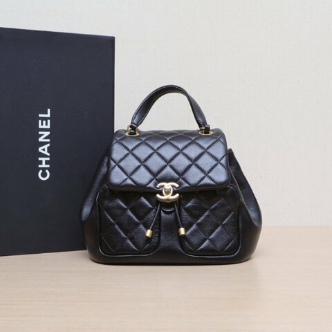 CHANEL 黑色羊皮晶片開金扣23k隱藏款經典菱格紋雙肩包肩背包