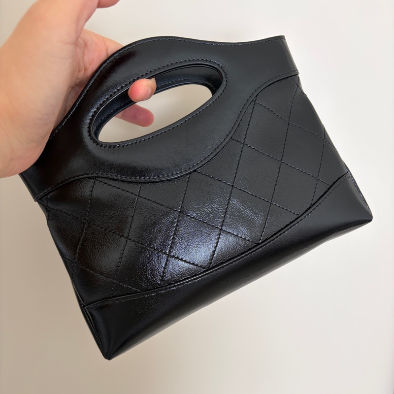 Chanel 31 bag nano-6