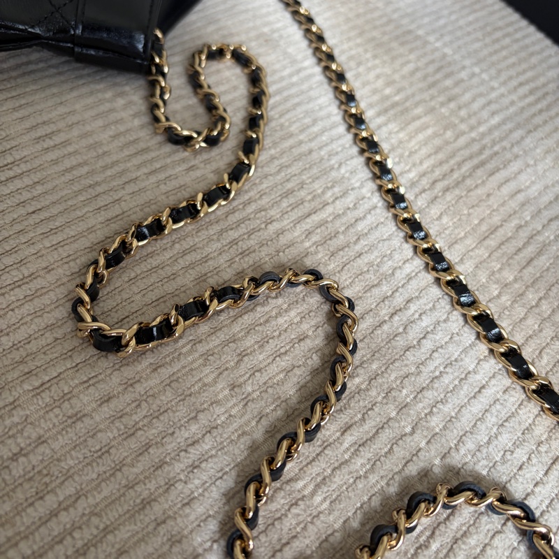 Chanel 31 bag nano-12