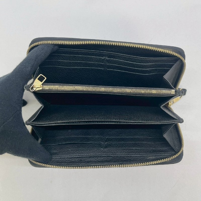 LV Zippy壓紋拉鍊長夾-4