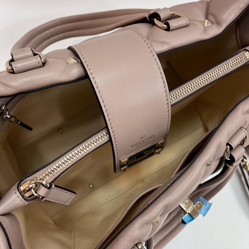 Valentino candystud bag-3