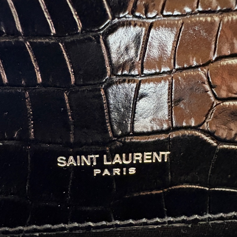 【奢華夜色、經典不敗】Saint Laurent YSL Kate 晚宴包|鱷魚壓紋小牛皮|銀鍊肩背包|經典 YSL 金屬流蘇設計-4