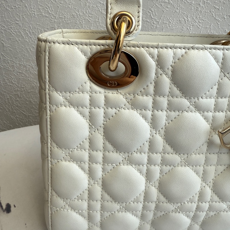 Dior 黛妃 白色就是很有氣質🤍-2