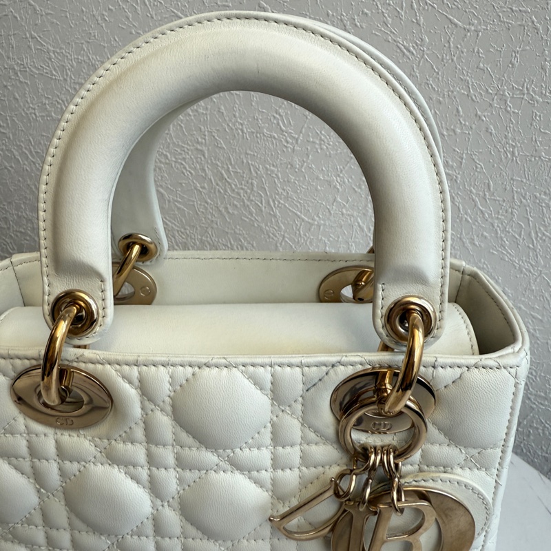 Dior 黛妃 白色就是很有氣質🤍-3