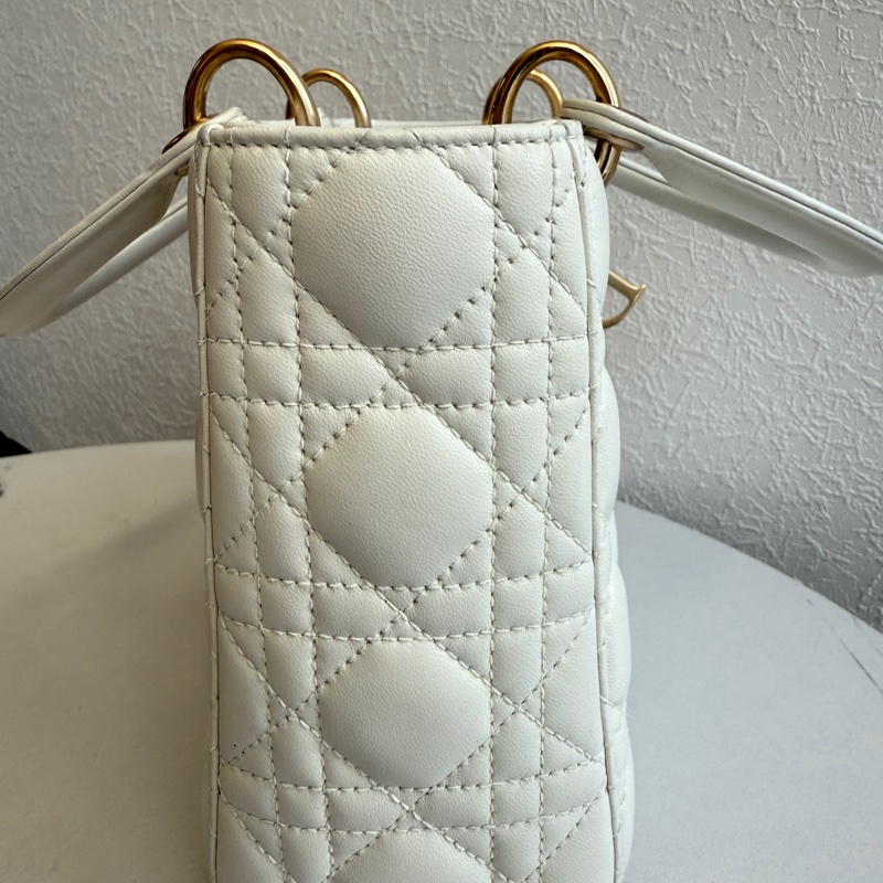 Dior 黛妃 白色就是很有氣質🤍-7