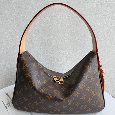 LV櫃上最新款 肩背包hobo