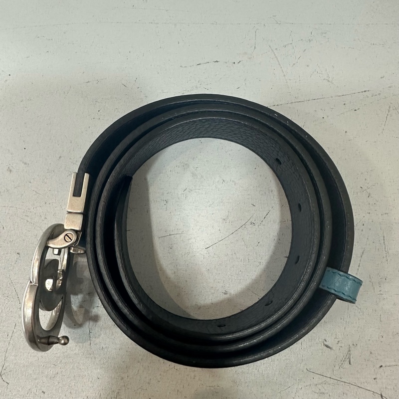 Gucci 643847 藍黑色雙面銀釦皮帶 90/36-2