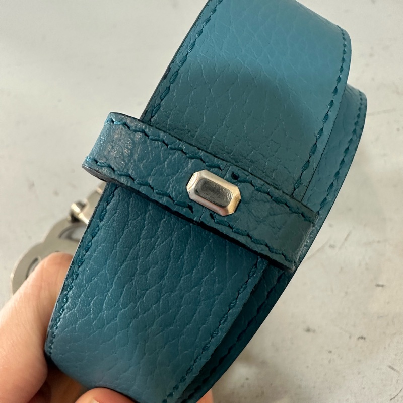Gucci 643847 藍黑色雙面銀釦皮帶 90/36-7