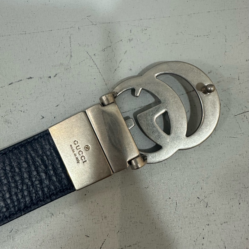 Gucci 643847 藍黑色雙面銀釦皮帶 90/36-13