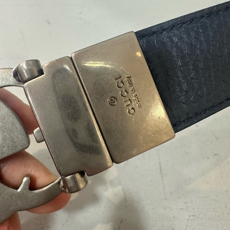 Gucci 643847 藍黑色雙面銀釦皮帶 90/36-15