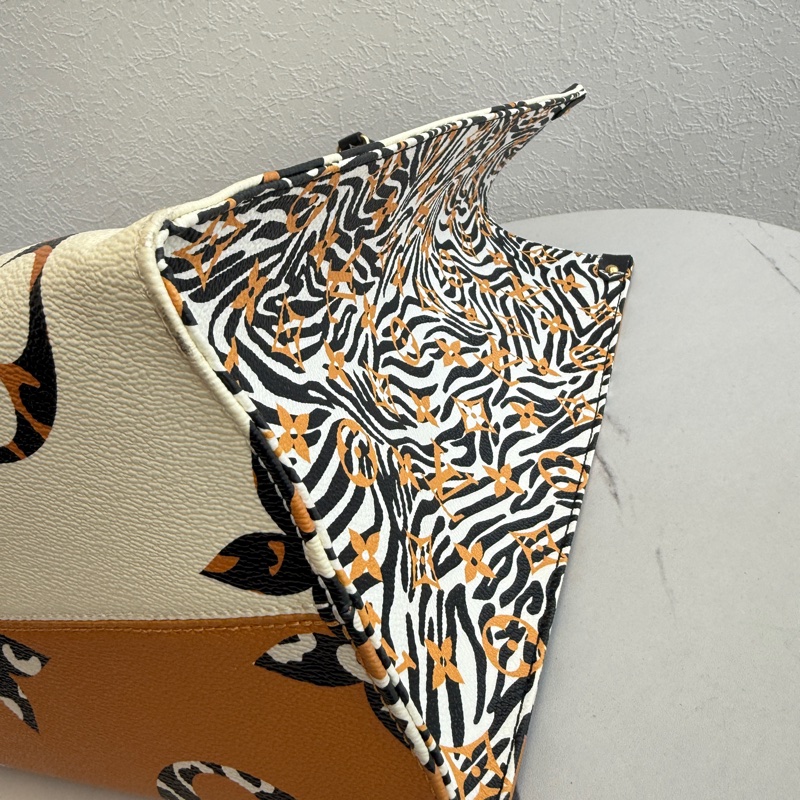 lv on the go GM 限量款 雙色豹紋-14