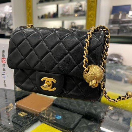 東區正精品㊣CHANEL MINI COCO 17CM AS1786 香奈兒黑色羊皮金球調節釦金鍊菱格紋方胖斜背包 RZ5728-1