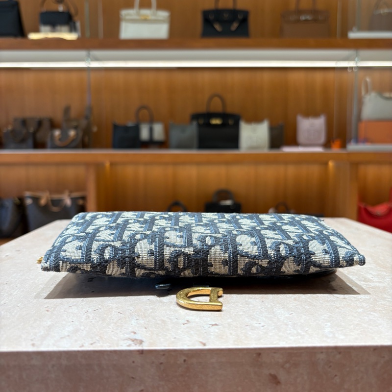 【經典緹花、優雅馬鞍】Dior Saddle 馬鞍長型鏈條包｜Oblique 緹花帆布｜典藏復古金鍊｜附卡夾配件-2