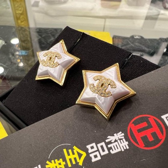 東區正精品㊣CHANEL ABC401 香奈兒金色雙C LOGO星星針式耳環 RZ5697-1