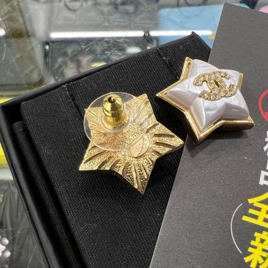 東區正精品㊣CHANEL ABC401 香奈兒金色雙C LOGO星星針式耳環 RZ5697-3