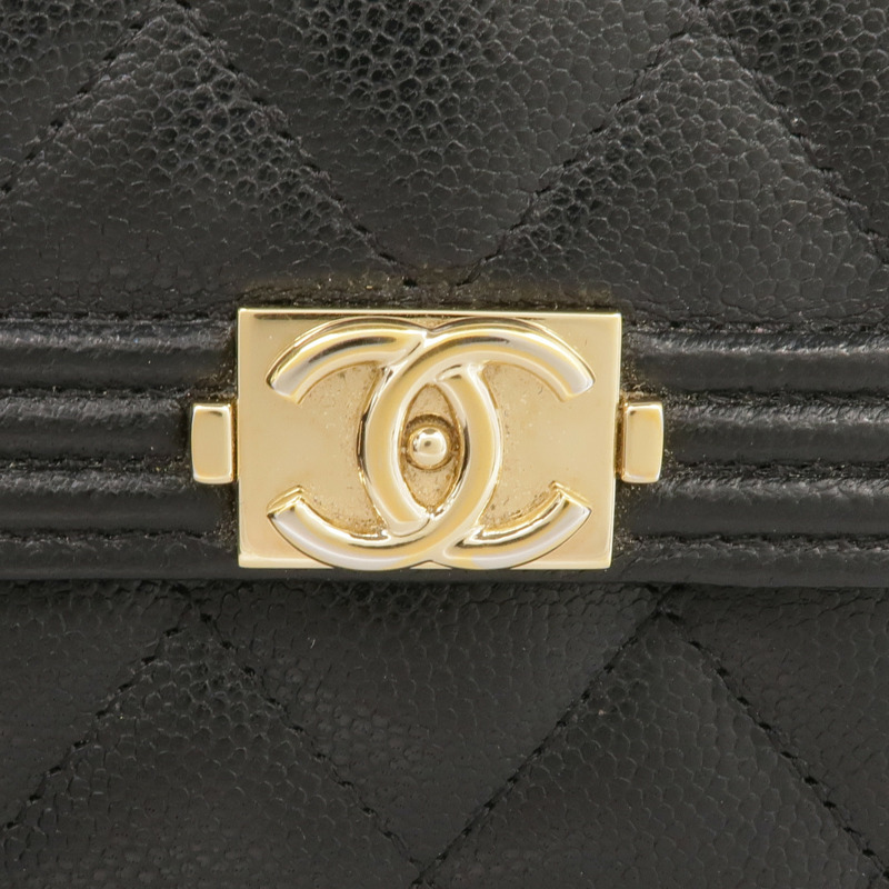 CHANEL 牛皮皮革Boy Long Wallet金扣長錢包-10