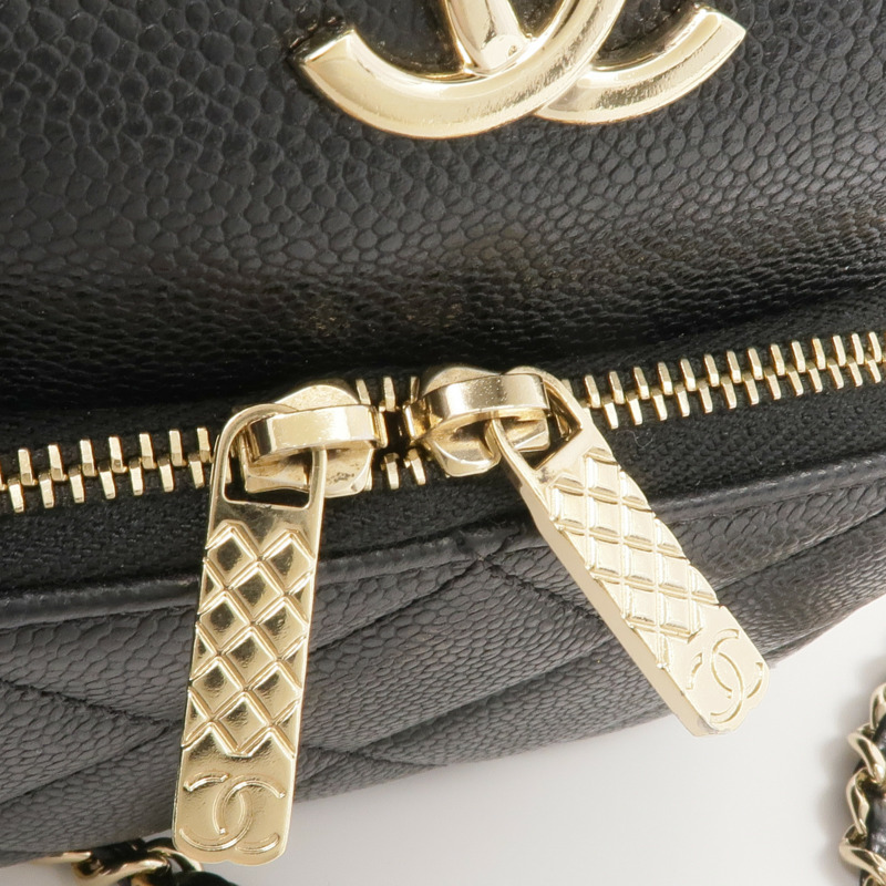 CHANEL 牛皮皮革Materasse Shoulder Bag金扣鏈帶肩背袋-12