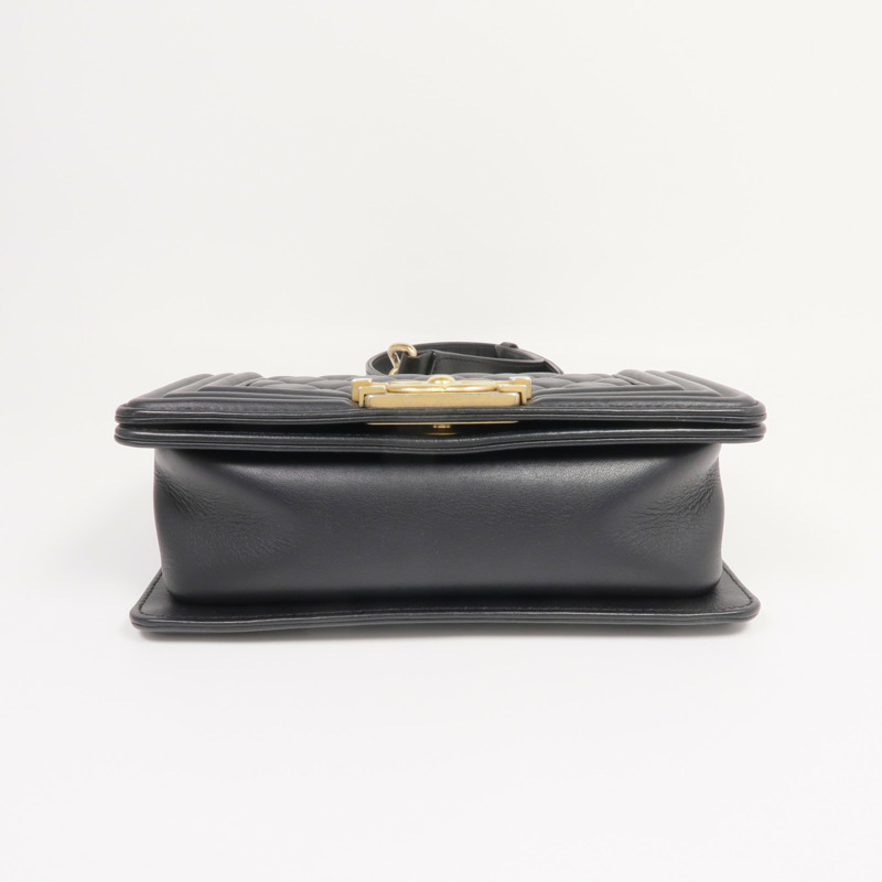 CHANEL 羊皮皮革Boy 20金扣鏈帶肩背袋-3