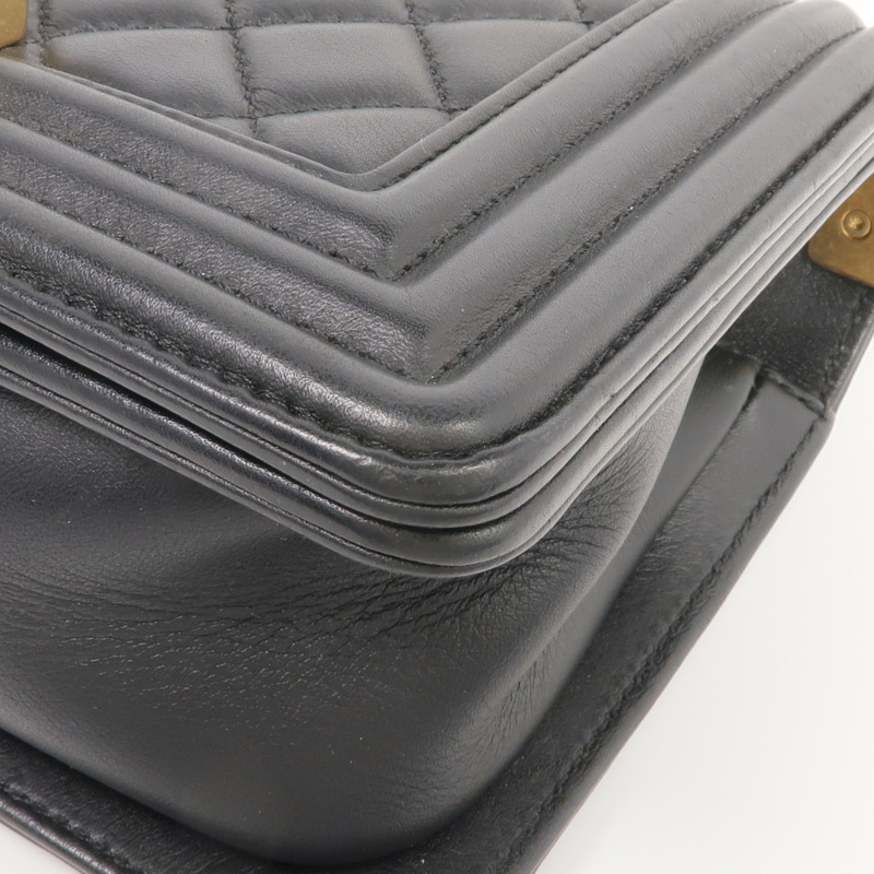 CHANEL 羊皮皮革Boy 20金扣鏈帶肩背袋-5