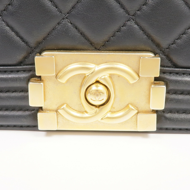 CHANEL 羊皮皮革Boy 20金扣鏈帶肩背袋-11