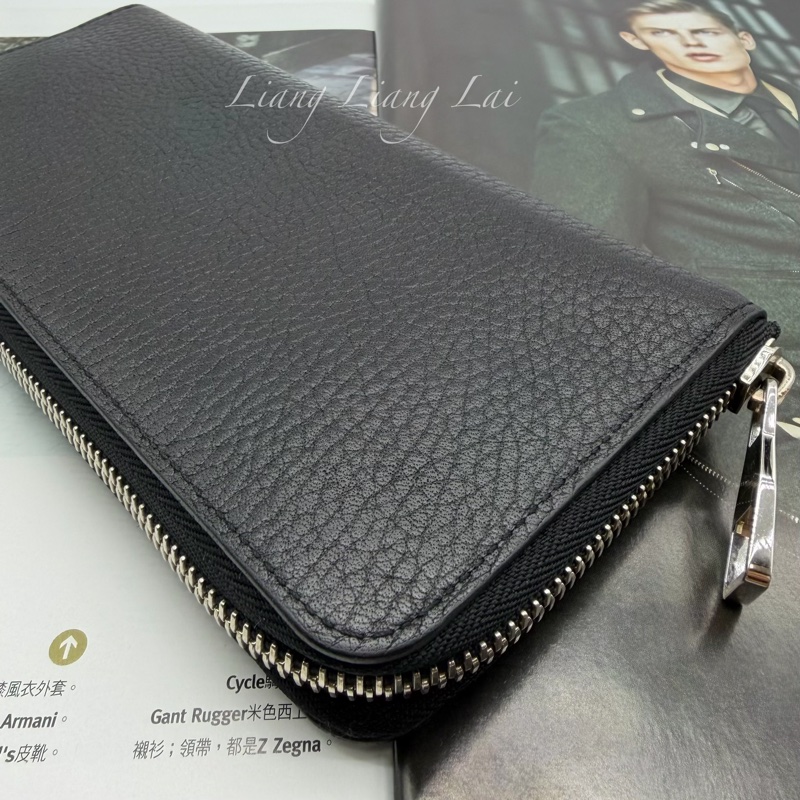 LOUIS VUITTON LV Taurillon小牛皮黑色拉鍊長夾-25