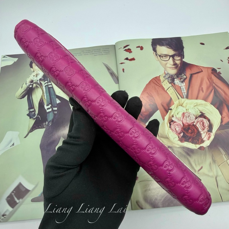 GUCCI 古馳Guccissima 壓紋瑰紅色翻蓋扣式長夾-19