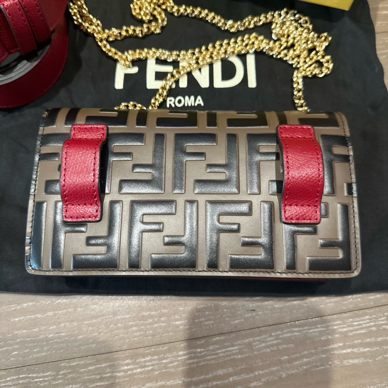 Fendi 兩用（斜背 肩背 腰間）包-6