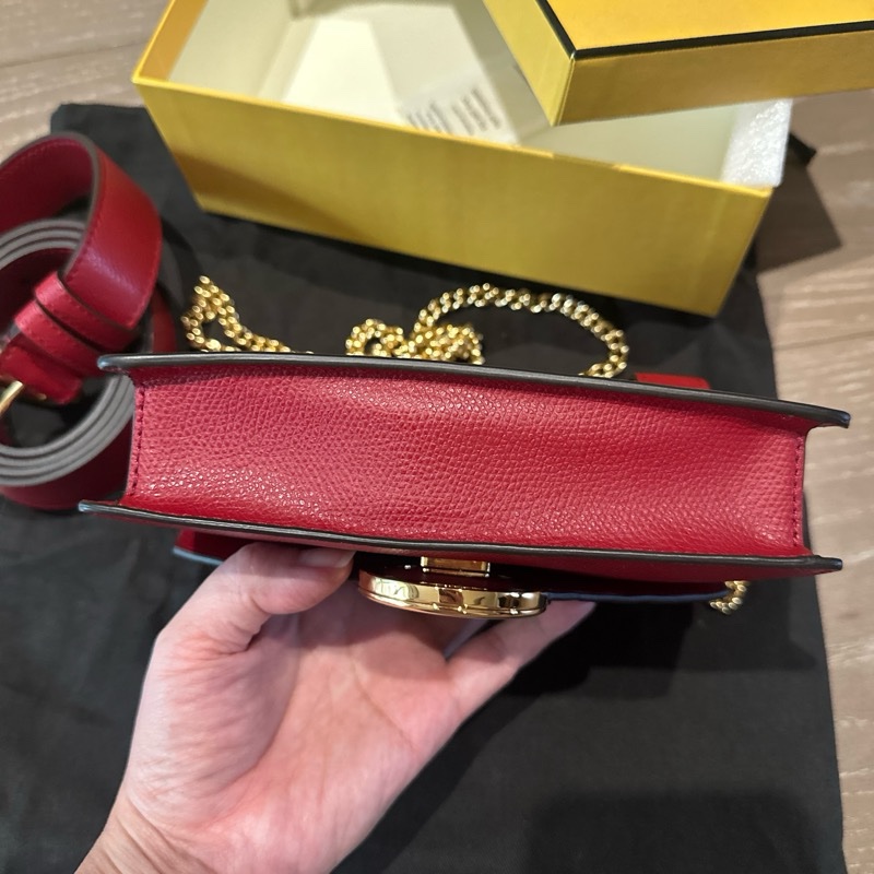 Fendi 兩用（斜背 肩背 腰間）包-9