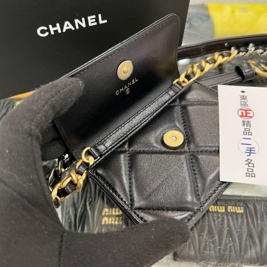 東區正精品㊣CHANEL 19 AP2522 近全新香奈兒黑色大菱格紋山羊皮銀扣金銀鍊小廢包斜背包 RZ569-1