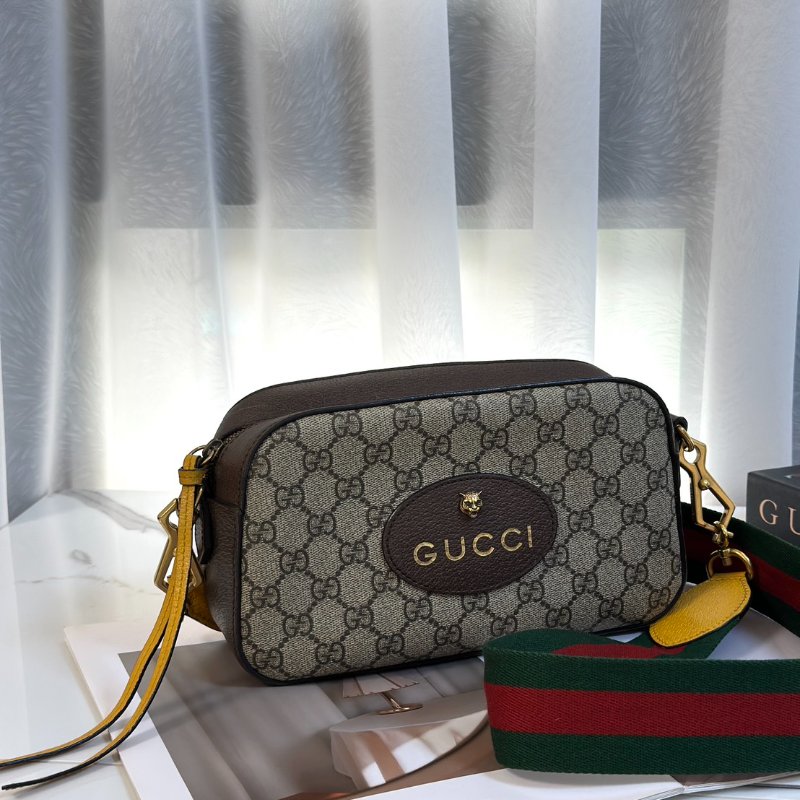 GUCCI Superme虎頭老花相機包-2