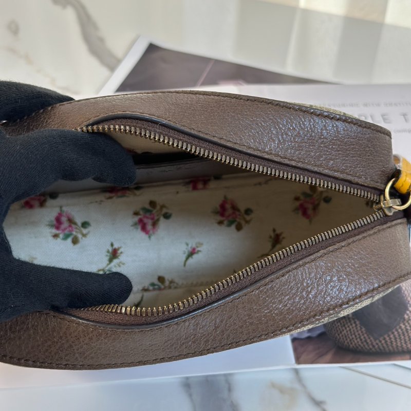 GUCCI Superme虎頭老花相機包-5