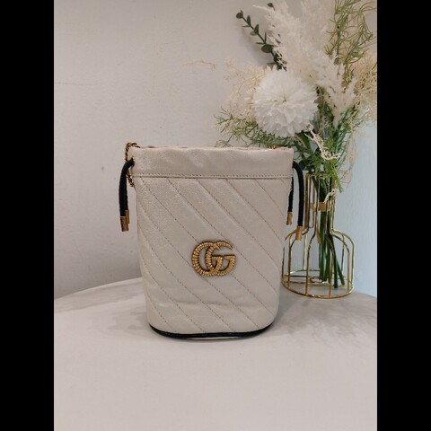 Gucci bucket
