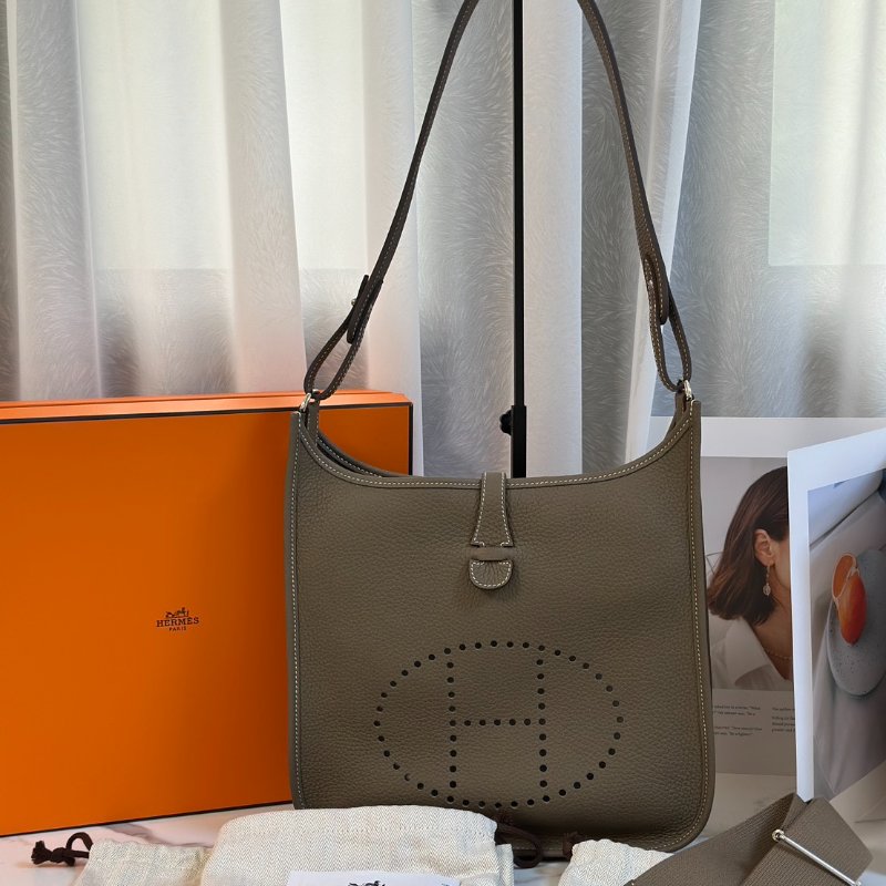 HERMES Evelyne 29 - 灰銀 K-7