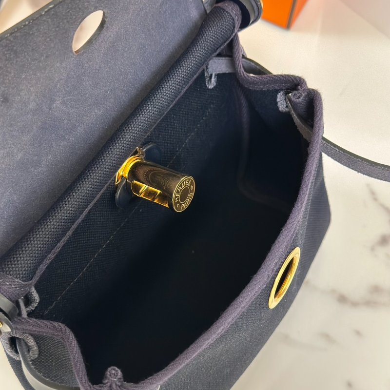 HERMES Herbag zip 20 - 深藍金 K-2