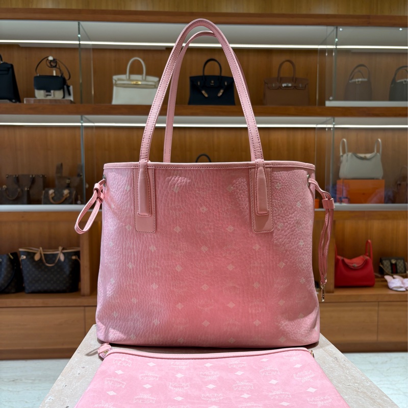 【百搭托特、雙面設計】MCM Reversible Liz Shopper|粉色 Visetos 圖騰帆布包|附內袋|肩背大容量購物袋-1