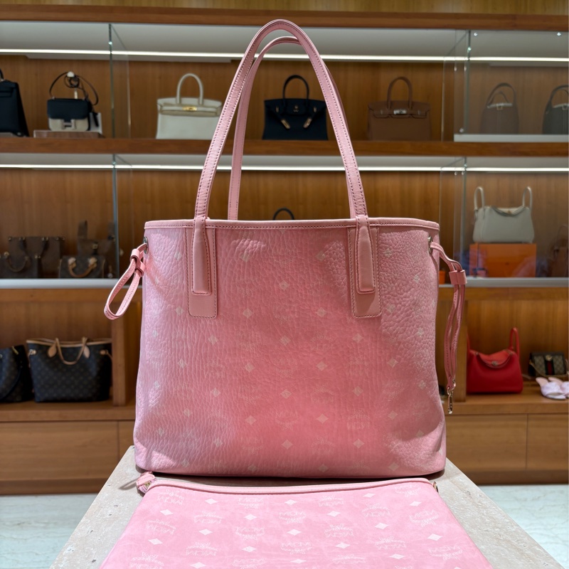 【百搭托特、雙面設計】MCM Reversible Liz Shopper|粉色 Visetos 圖騰帆布包|附內袋|肩背大容量購物袋-6
