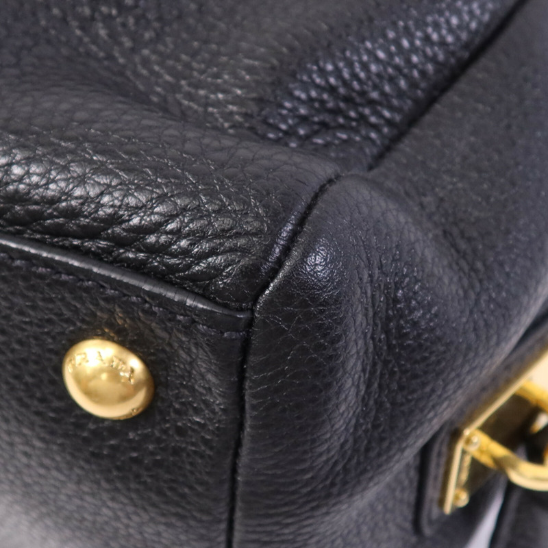 PRADA 牛皮皮革Shoulder Bag金扣肩背袋-11