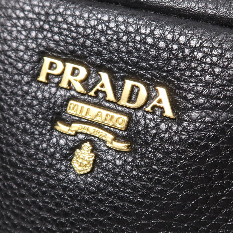 PRADA 牛皮皮革Shoulder Bag金扣肩背袋-13