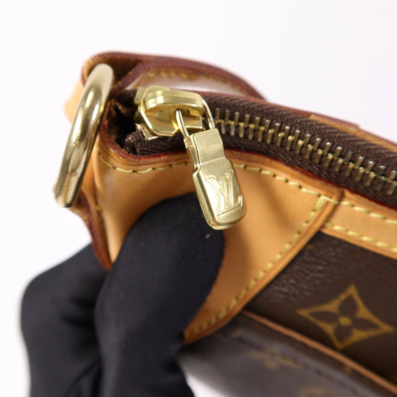 LOUIS VUITTON Monogram Odeon PM金扣肩背袋-13