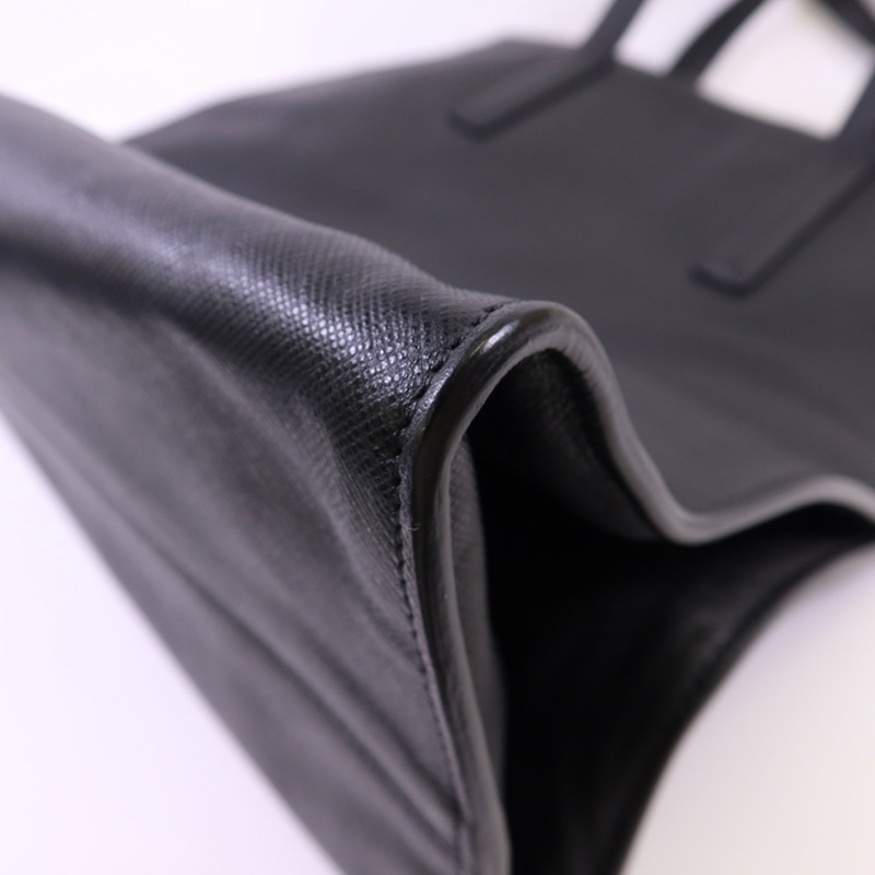 PRADA Saffiano皮革Tote Bag銀扣手挽袋-12