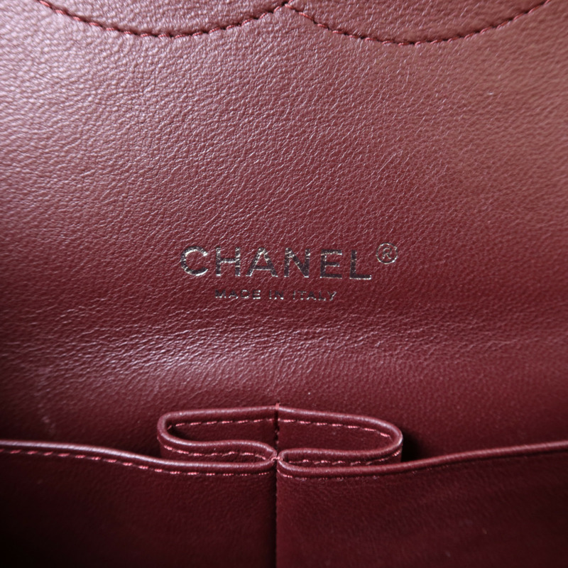 CHANEL 牛皮皮革Maxi Classic銀扣鏈帶肩背袋-8