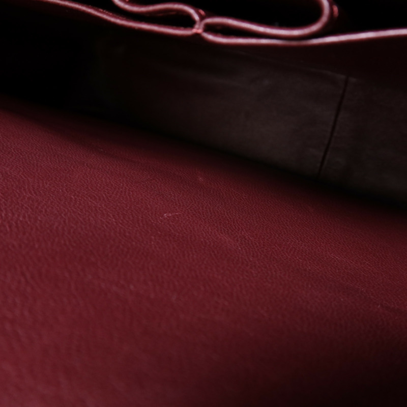 CHANEL 牛皮皮革Maxi Classic銀扣鏈帶肩背袋-19