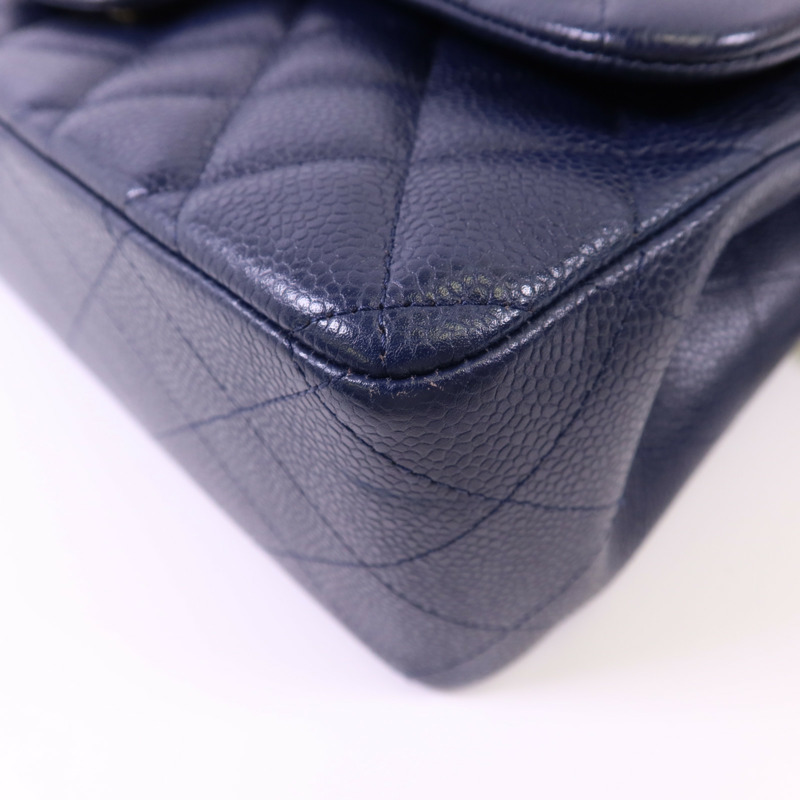 CHANEL 牛皮皮革Large Classic銀扣鏈帶肩背袋-12