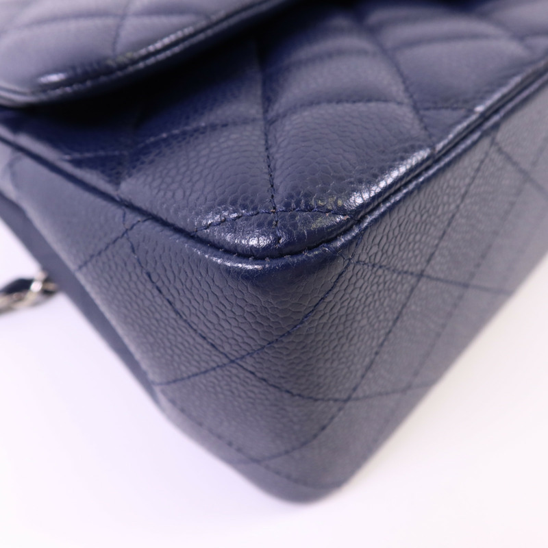 CHANEL 牛皮皮革Large Classic銀扣鏈帶肩背袋-13