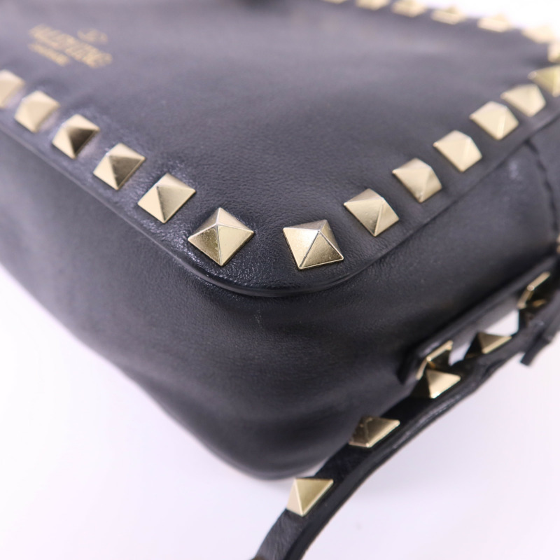 Valentino 牛皮皮革Rockstud Crossbody金扣肩背袋-11