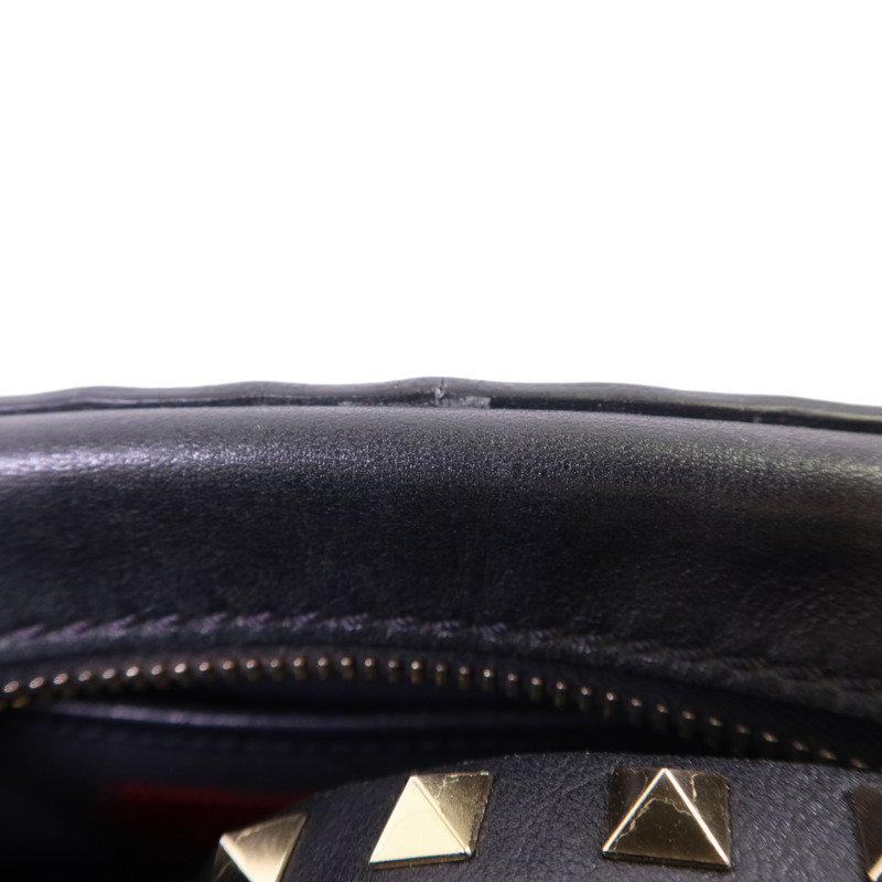 Valentino 牛皮皮革Rockstud Crossbody金扣肩背袋-18