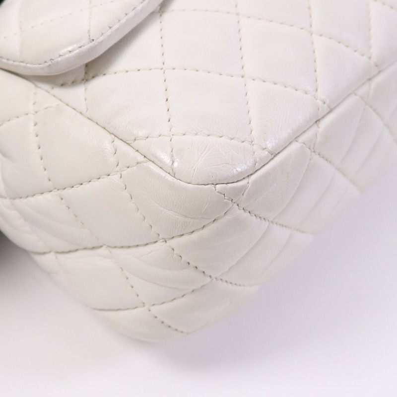 CHANEL 羊皮皮革Classique Valentine金扣鏈帶肩背袋-10