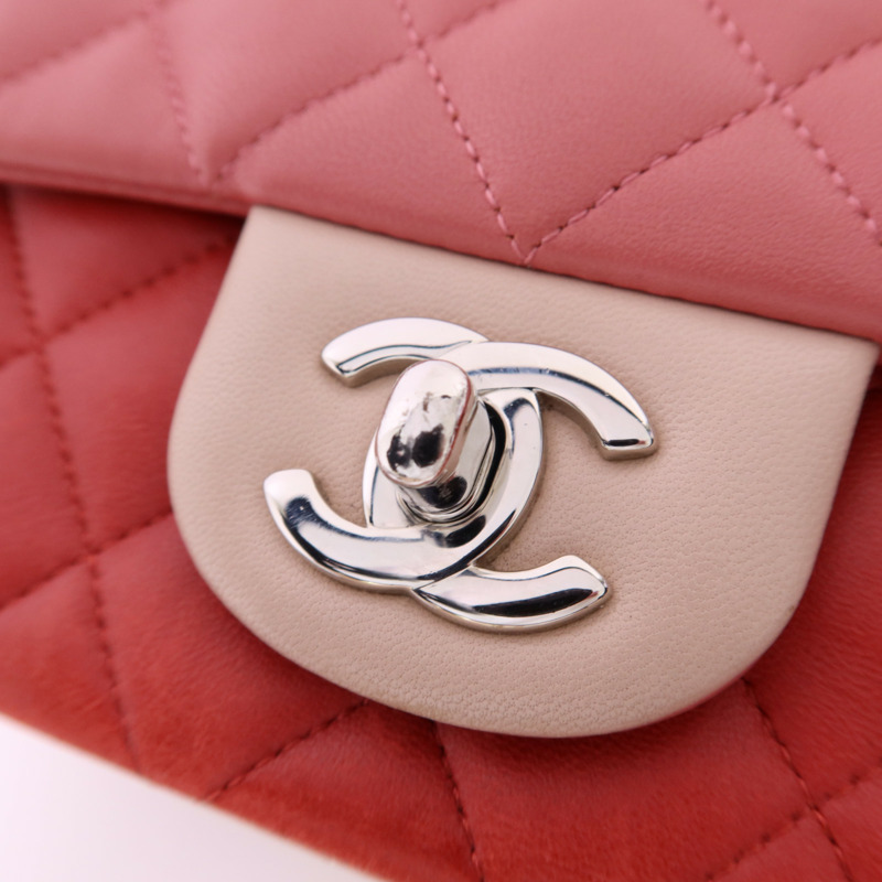 CHANEL 羊皮皮革Classic Flap 20銀扣鏈帶肩背袋-9