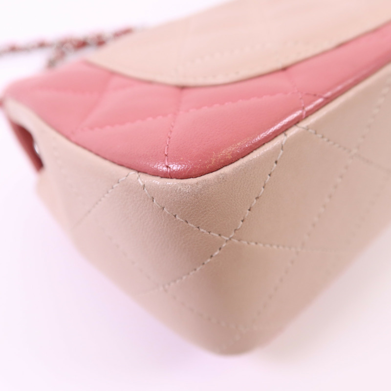 CHANEL 羊皮皮革Classic Flap 20銀扣鏈帶肩背袋-16