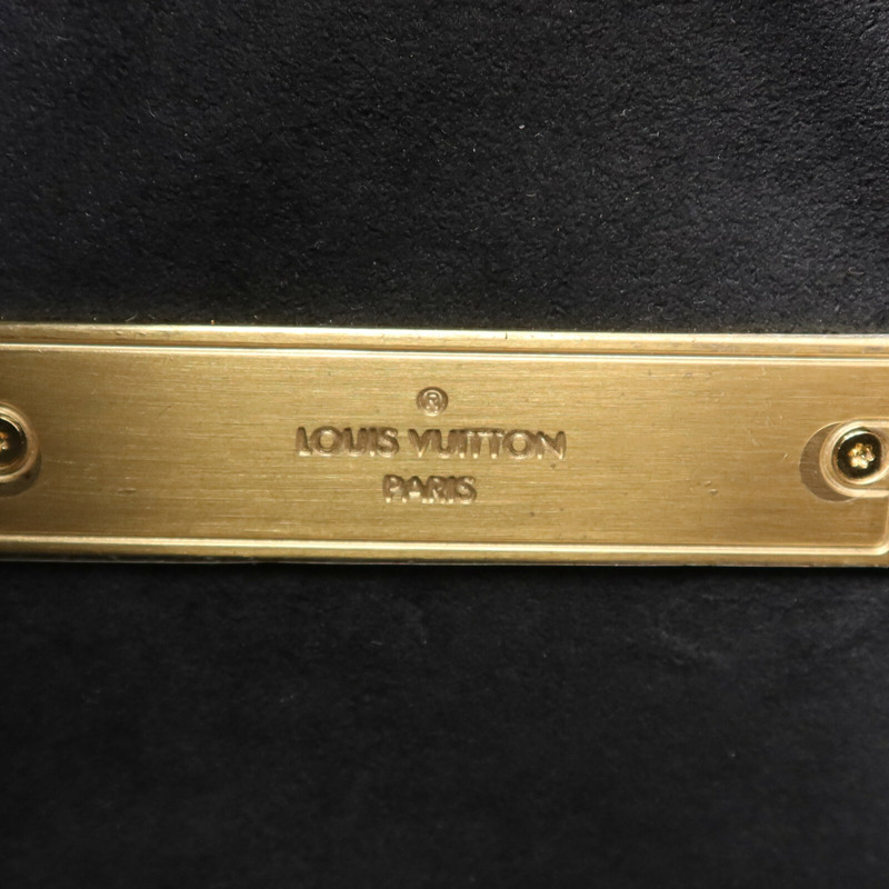 LOUIS VUITTON Monogram Reverse Mini Dauphine金扣肩背袋-14